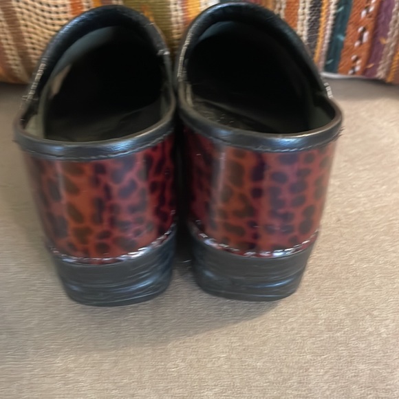 Dansko clog size 38 - Picture 7 of 9